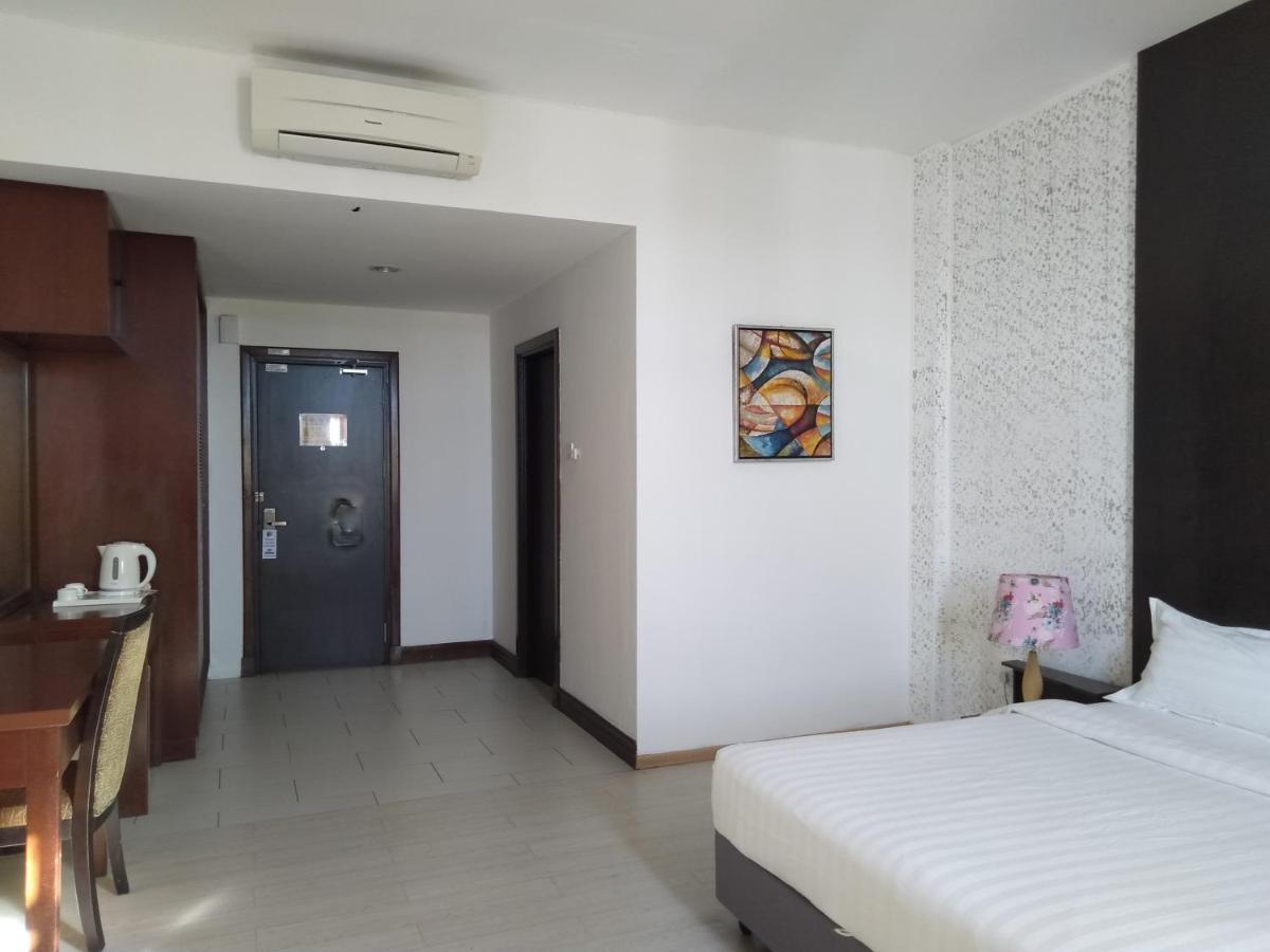 Ginasuite Kompleks27 Hotel Bandar Seri Begawan Exterior photo