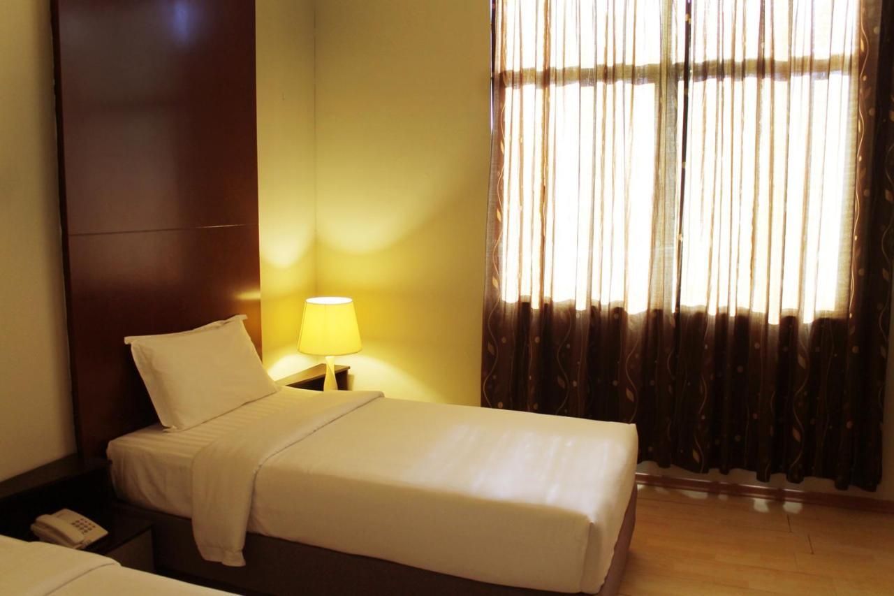 Ginasuite Kompleks27 Hotel Bandar Seri Begawan Room photo